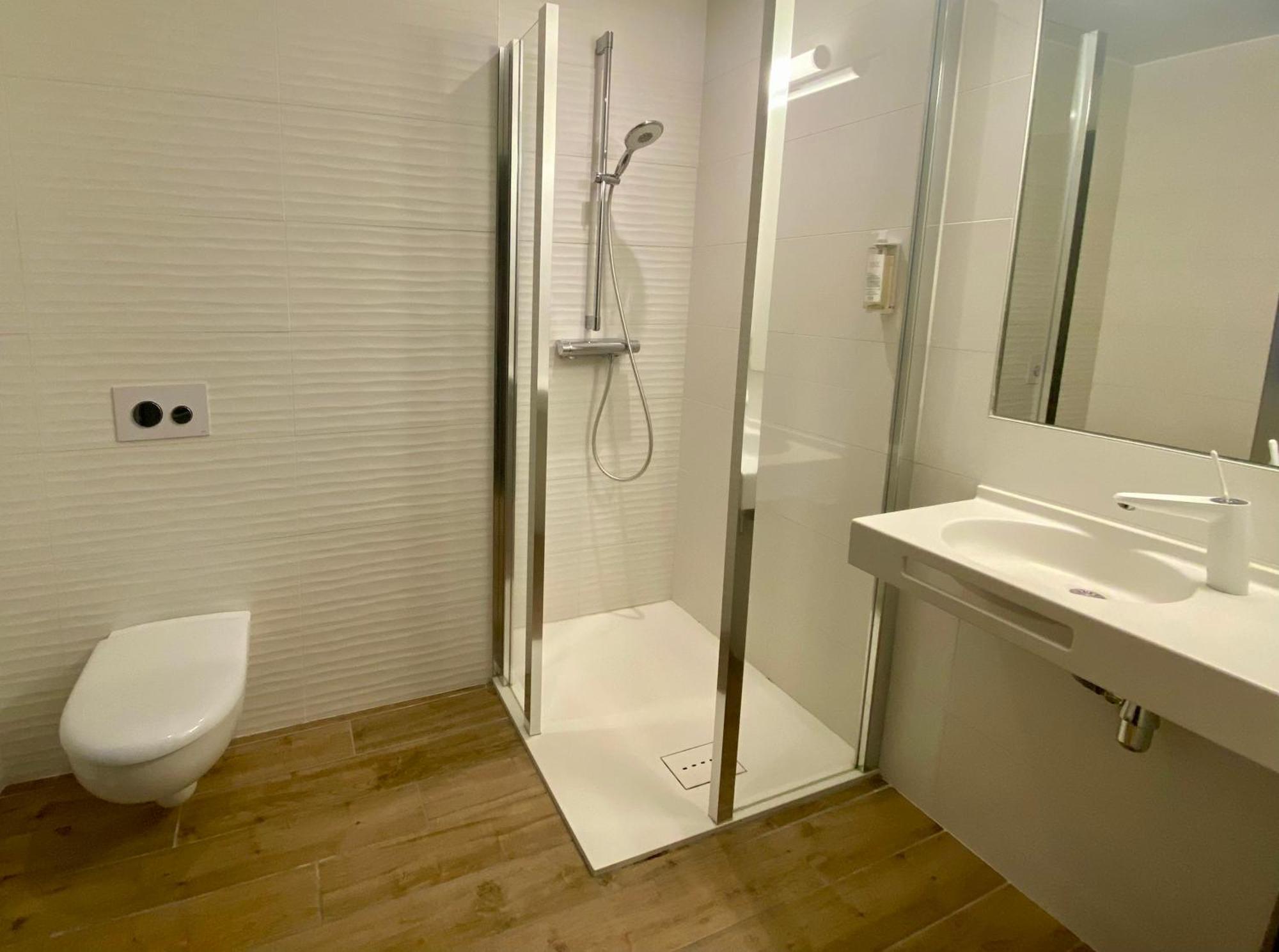 Hotel Saint-Roch, Saint-Ybard المظهر الخارجي الصورة